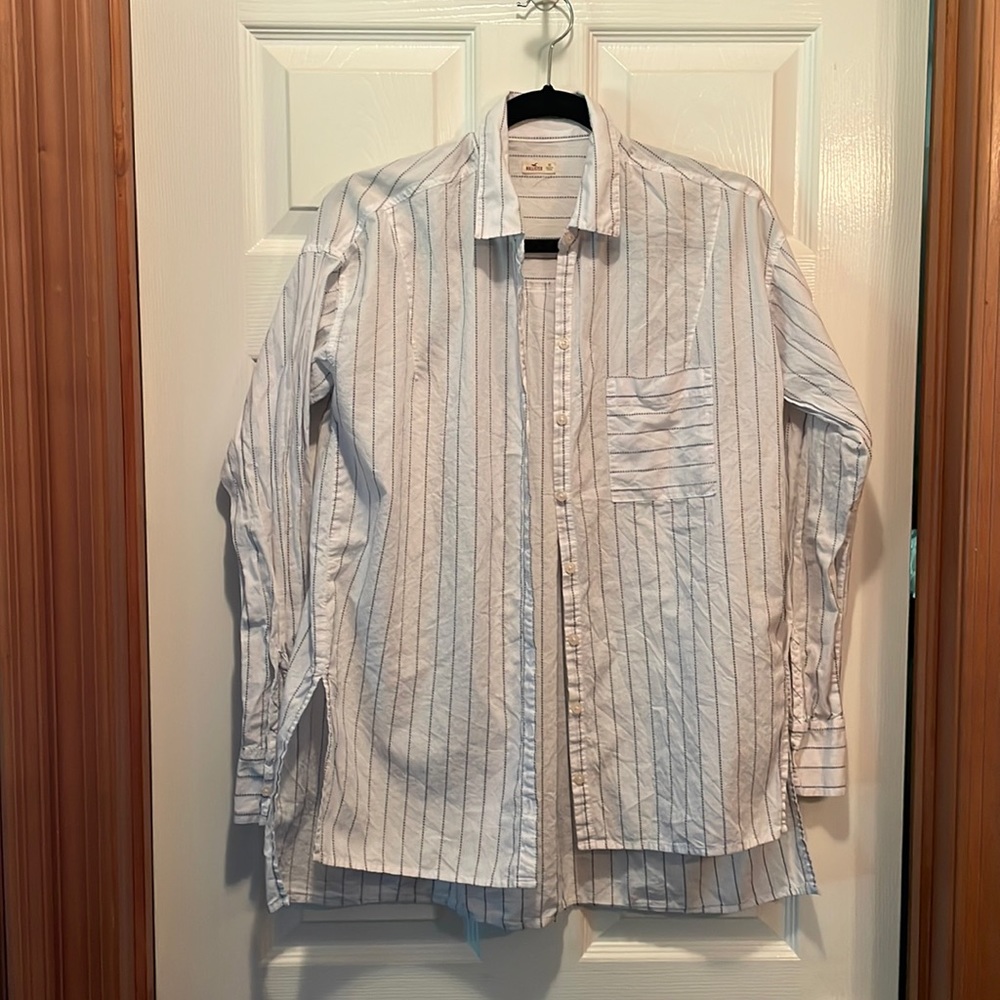 Hollister button shirt,size xs